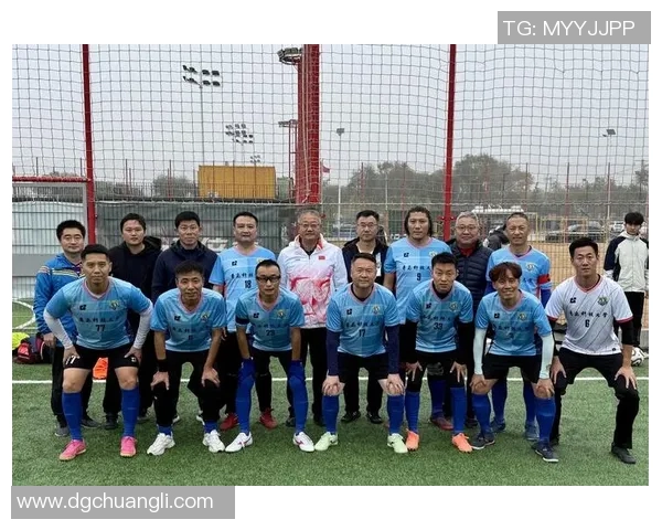 足球队的标准人数是多少如何组建一支完整的足球一队